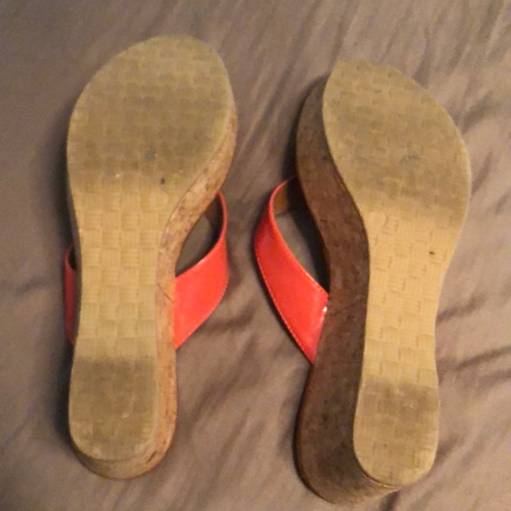 Red Wedges - Picture 6 of 8